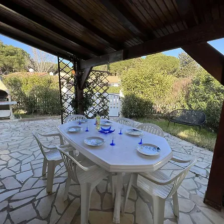 Pavillon 3 Pieces Avec Jardinet, Terrasse, Et Piscine - 4 Personnes, - Fr-1-701-26 * Vendres
